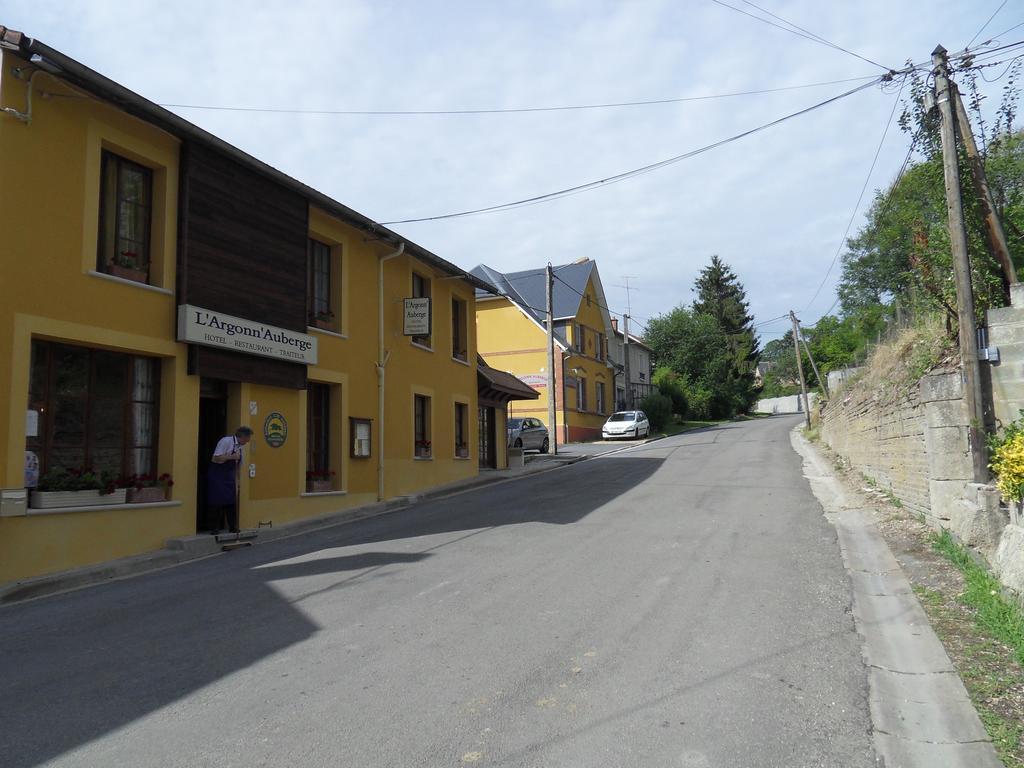 Hôtel L'Argonn' Auberge Apremont  Buitenkant foto
